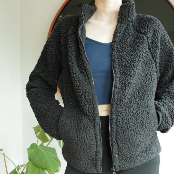 Double Zero full-zip black sherpa fleece - Picture 2 of 5